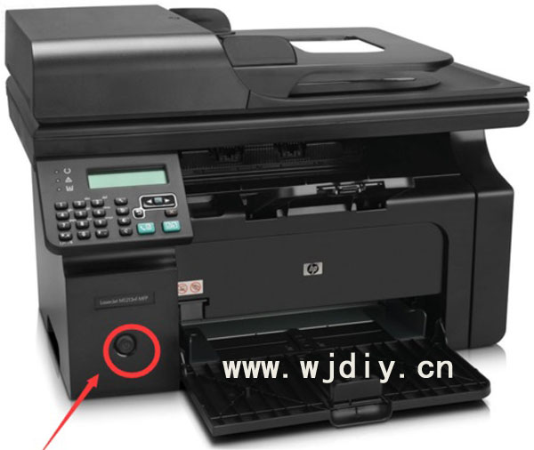 惠普HP1213打印机总复位步骤解决一直显示正在初始化.jpg